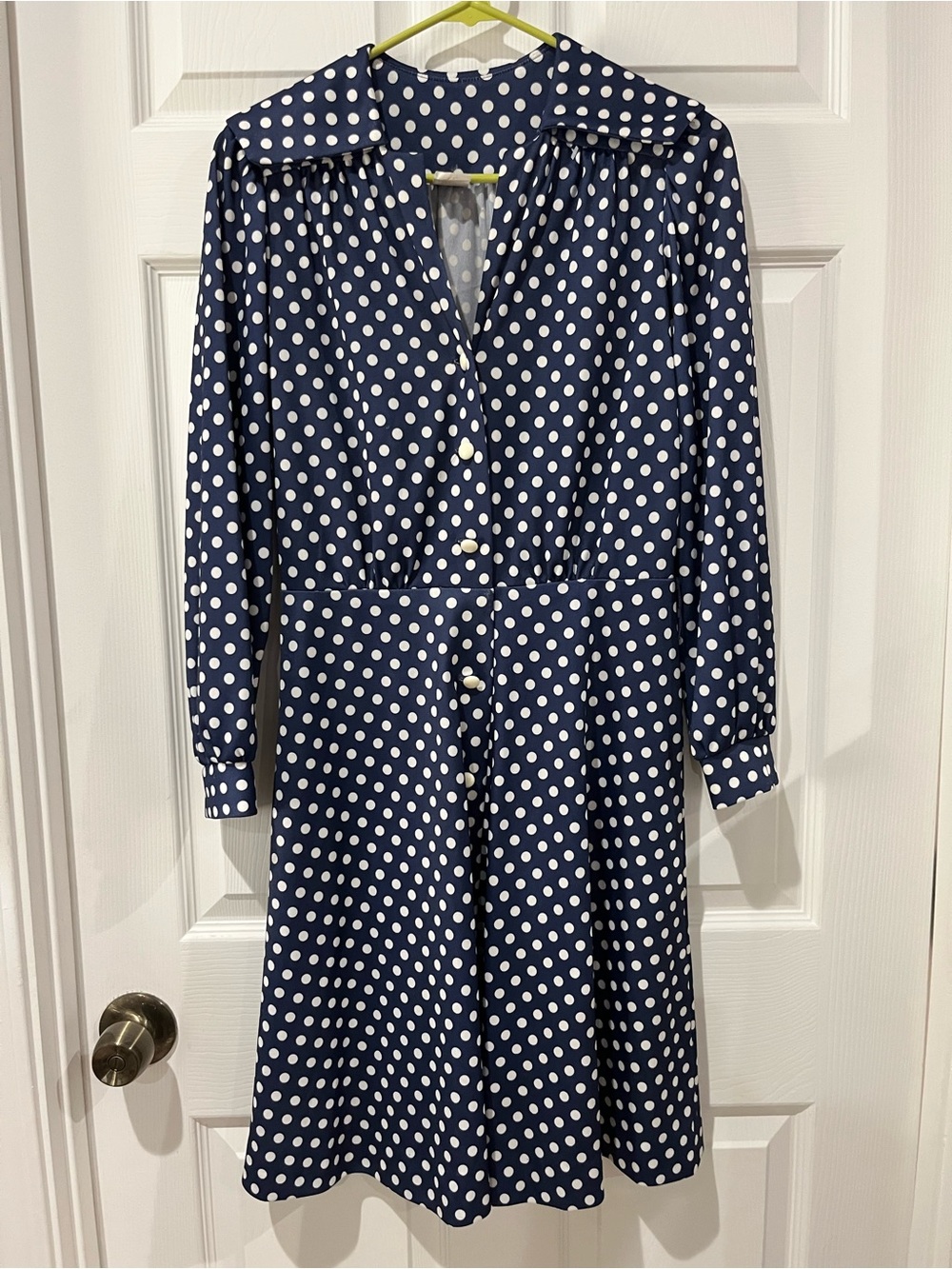Vintage with Union Tag Sz12 Navy Polka Dot Button-Front Polyester Dress, Collar